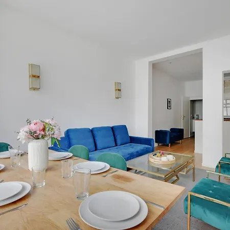 Exclusive - Heart Of Apartment